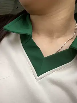 Snapshot of Myimy chatting on March 28, 10:48 am Myimy online show from March 28, 10:48 am