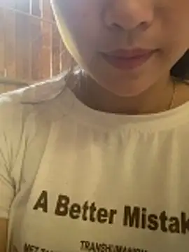 Snapshot of Myimy chatting on March 30, 3:29 am Myimy online show from March 30, 3:29 am