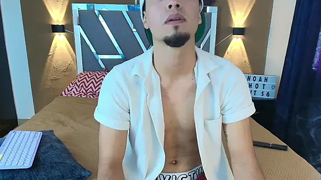 Noah Smith01 online show from March 3, 8:37 pm