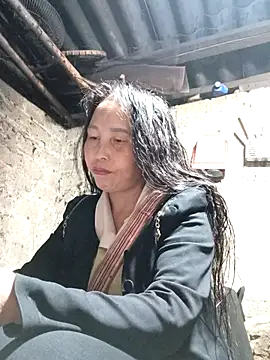 Snapshot of lena-cute chatting on February 14, 1:30 pm lena-cute online show from February 14, 1:30 pm