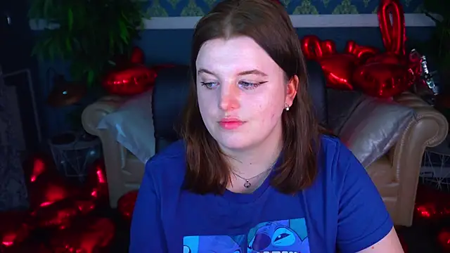 KristiFoxy online show from February 5, 7:18 pm