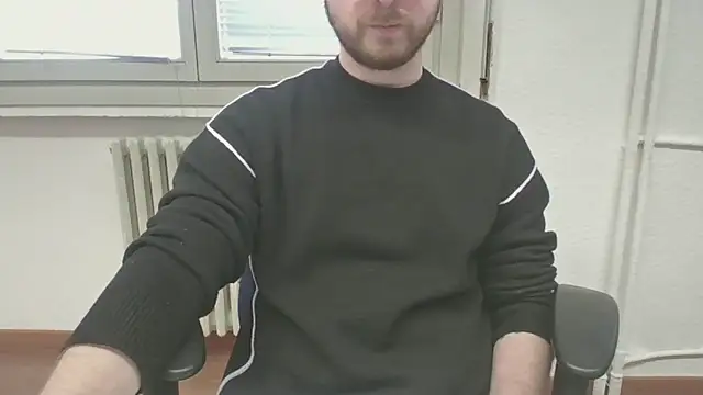 Snapshot of ItalianAlex chatting on February 24, 2:37 pm ItalianAlex online show from February 24, 2:37 pm