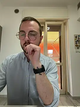 ItalianAlex online show from June 3, 2:33 pm