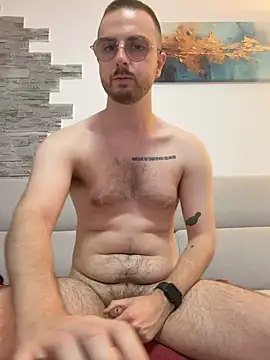 ItalianAlex online show from July 4, 7:31 pm