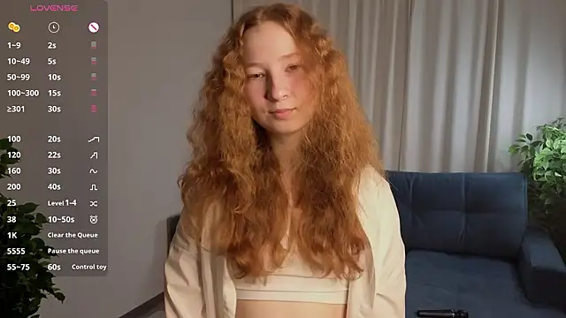 Snapshot of MaraButtrey chatting on February 27, 1:16 am MaraButtrey online show from February 27, 1:16 am