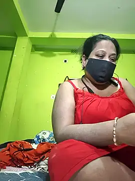 06Rozi online show from February 18, 6:37 pm