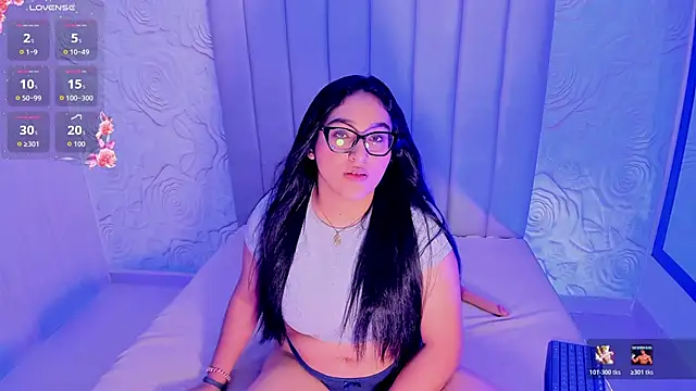 Lya dubois  online show from June 27, 8:36 pm