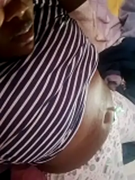 bonny1634 online show from March 22, 12:30 pm