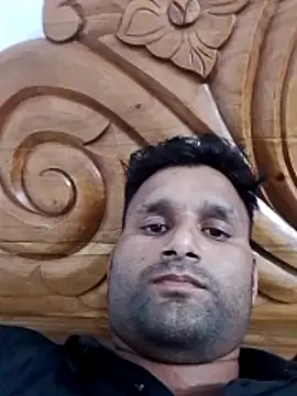 Snapshot of sos-boy chatting on February 3, 3:28 pm sos-boy online show from February 3, 3:28 pm