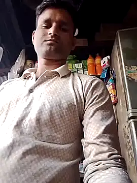 Snapshot of sos-boy chatting on February 22, 8:46 am sos-boy online show from February 22, 8:46 am