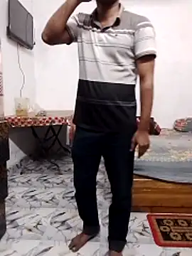 Snapshot of sos-boy chatting on February 23, 4:48 pm sos-boy online show from February 23, 4:48 pm