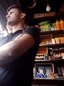 Snapshot of sos-boy chatting on February 24, 7:39 am sos-boy online show from February 24, 7:39 am