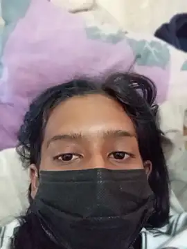 Snapshot of loveofpetitegirls34 chatting on June 1, 7:54 am loveofpetitegirls34 online show from June 1, 7:54 am
