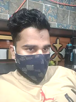 Snapshot of MrCurioX chatting on February 5, 4:33 pm MrCurioX online show from February 5, 4:33 pm