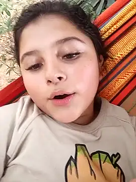 Salome Vivas online show from February 22, 7:56 pm