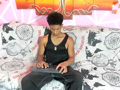 Yoel hot2004 online show from February 5, 5:28 pm