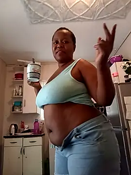 Snapshot of lah17 chatting on February 25, 10:47 am lah17 online show from February 25, 10:47 am