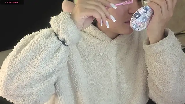 Dahiana Dmour  online show from March 21, 12:10 pm