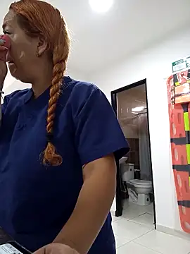 -Serena  online show from April 11, 1:26 pm