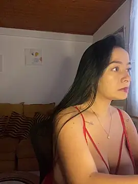 JulietaRiios online show from April 16, 9:04 pm