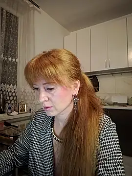 LanaBananaa  online show from March 29, 8:31 pm