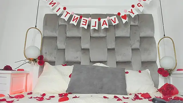 Snapshot of amaia_6 chatting on February 14, 8:27 pm amaia 6 online show from February 14, 8:27 pm