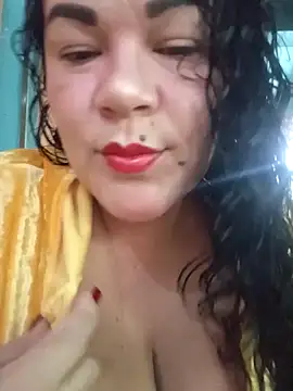 Snapshot of Emma_stiz chatting on February 16, 3:19 pm Emma stiz online show from February 16, 3:19 pm