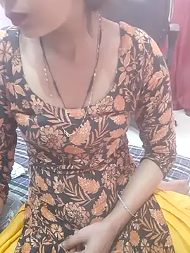 Snapshot of Hot_baby900 chatting on February 11, 3:44 am Hot baby900 online show from February 11, 3:44 am