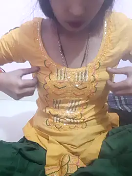 Snapshot of Hot_baby900 chatting on February 18, 3:46 am Hot baby900 online show from February 18, 3:46 am