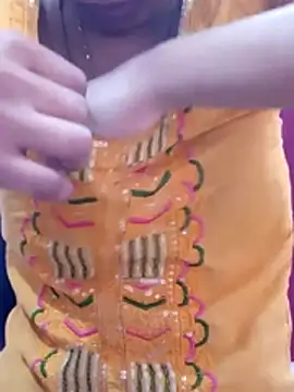 Snapshot of Hot_baby900 chatting on February 26, 3:05 am Hot baby900 online show from February 26, 3:05 am