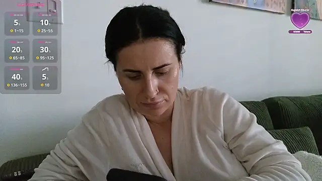 ViolettBaby online show from February 5, 6:01 pm