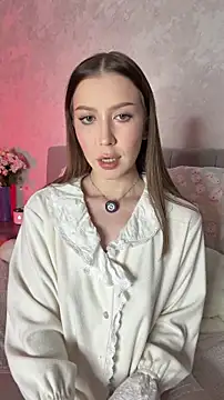 Snapshot of Velvet_Hell chatting on February 17, 4:57 pm Velvet Hell online show from February 17, 4:57 pm