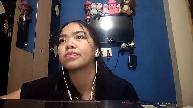 AntoninaDamewood online show from February 11, 7:13 am