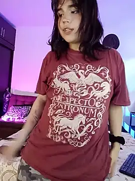 Daniellesins1 online show from May 27, 2:36 pm