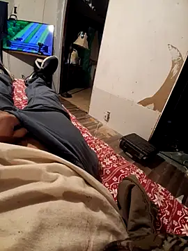 Snapshot of bojo69 chatting on February 8, 10:29 am bojo69 online show from February 8, 10:29 am