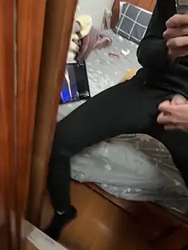 freshstudent online show from February 23, 2:03 pm