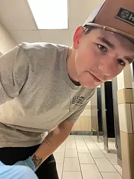 Horus1922 online show from February 25, 5:33 pm