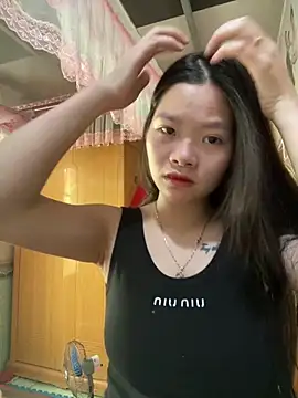 Snapshot of Kimochi_baby chatting on April 1, 4:46 am Kimochi baby online show from April 1, 4:46 am