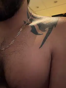 DaggerTie online show from March 25, 2:01 pm