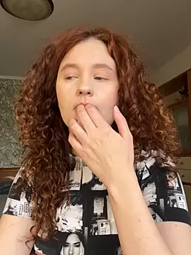 Snapshot of Anna__Desire chatting on February 4, 6:30 am Anna Desire online show from February 4, 6:30 am