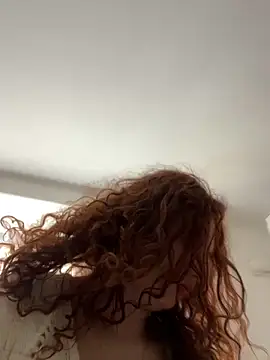 Snapshot of Anna__Desire chatting on February 15, 11:19 am Anna Desire online show from February 15, 11:19 am