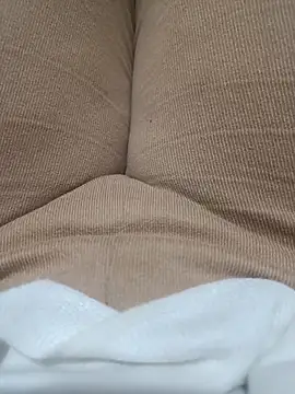 Snapshot of Diamond_araab chatting on February 6, 7:50 pm Diamond araab online show from February 6, 7:50 pm