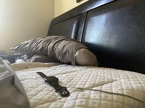 austincummings online show from March 17, 5:27 pm