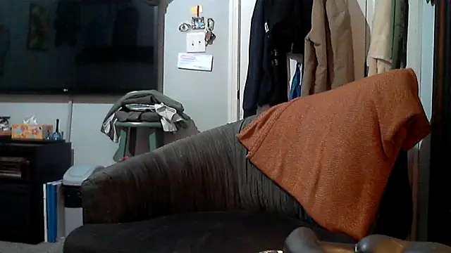 F D R  online show from February 20, 5:37 am