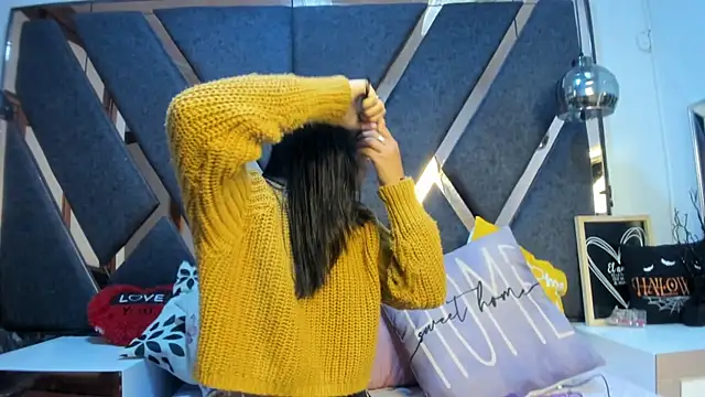 Snapshot of Maggyx chatting on March 4, 1:28 pm Maggyx online show from March 4, 1:28 pm