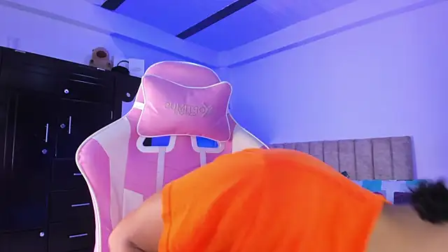 Adrian Prime  online show from March 25, 6:58 pm