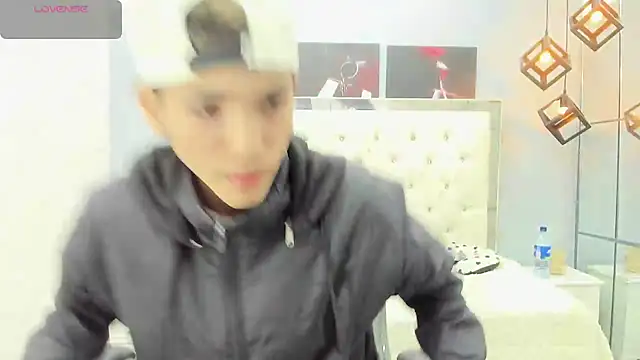 Asher costa online show from April 12, 11:32 pm