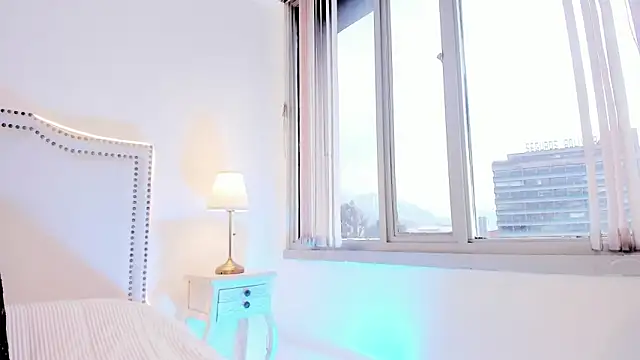 Snapshot of Charlote_Harper chatting on February 23, 7:44 pm Charlote Harper online show from February 23, 7:44 pm