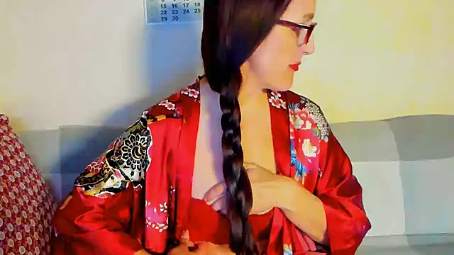 beddable woman online show from May 23, 8:24 pm