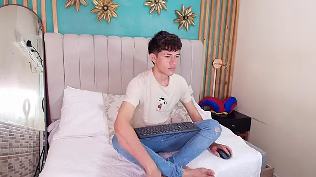 Christian Foxx online show from March 22, 2:20 pm